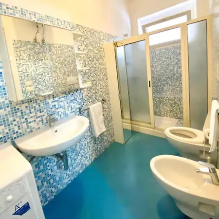 Incantevole Affacciato Sul Mare. Apartamento *
